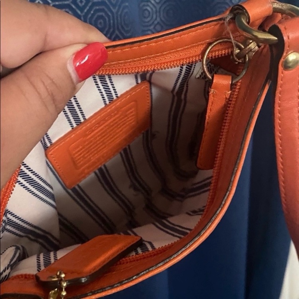 Coach Bonnie Cashin-Carry Kisslock Swingpack EUC - Picture 7 of 10